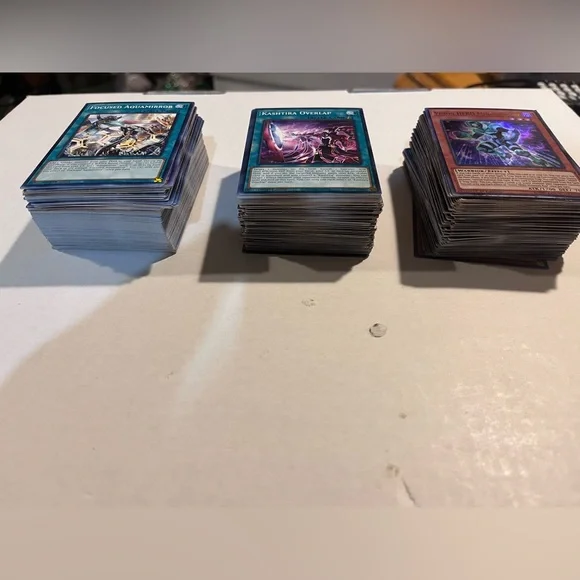 Lot of Yu-Gi-Oh! Cards